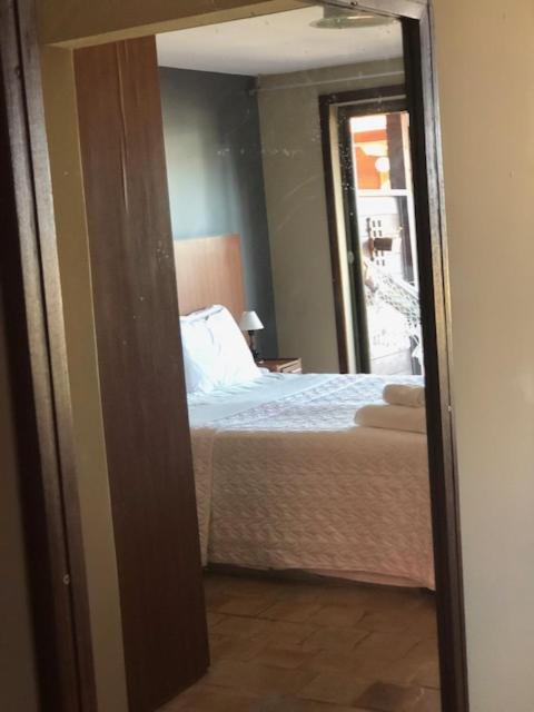 Le Terrace Hotel